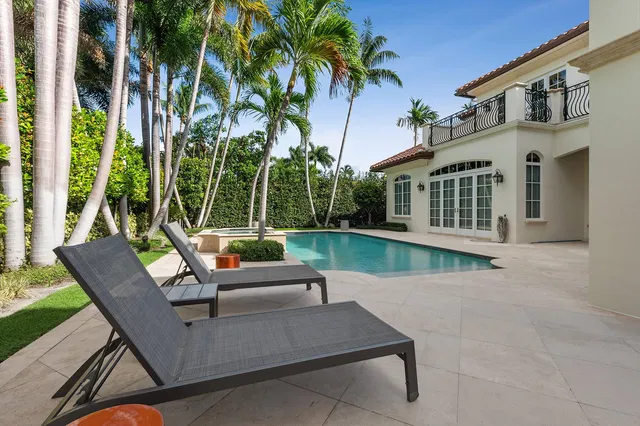Royal Palm Yacht and Country Club Residence photo 41