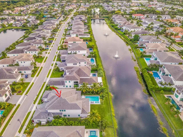 Royal Palm Polo Residence photo 16