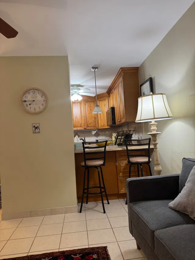 Unit 107 photo 6