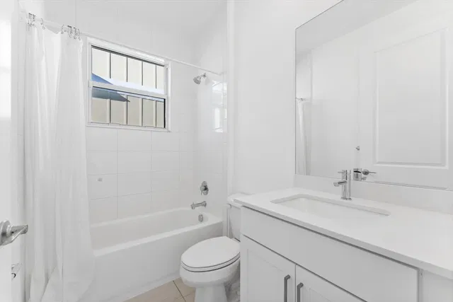  Residence photo 17