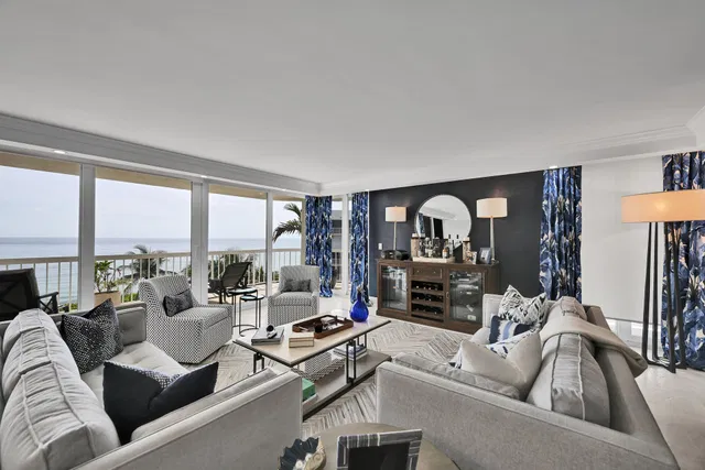 3300 S Ocean Boulevard #508s