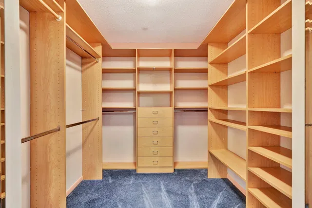 Unit 211 photo 15
