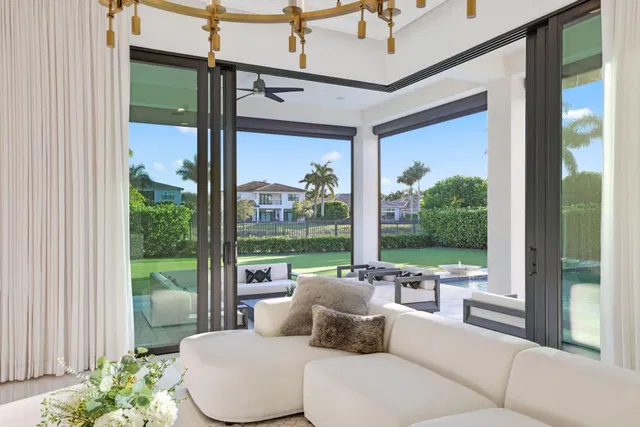 Boca Bridges Residence photo 24