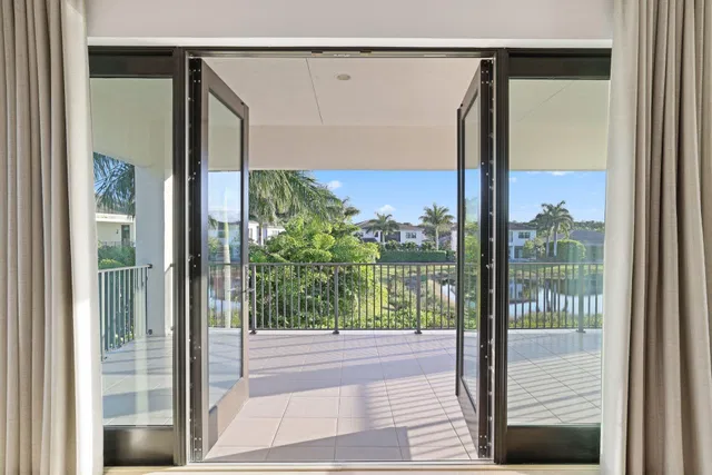 Boca Bridges Residence photo 48