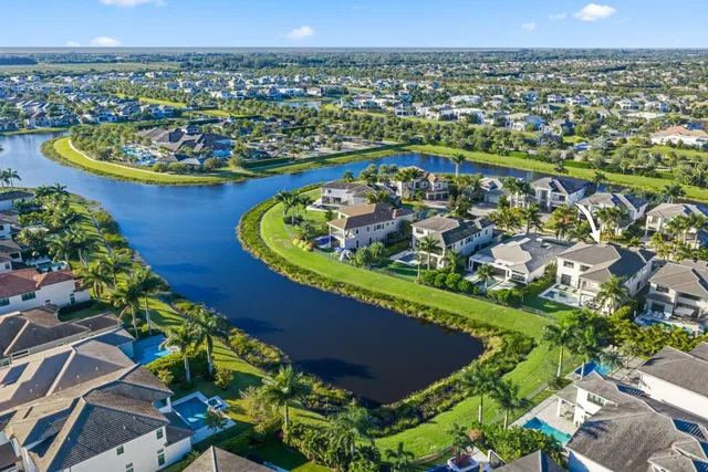 Boca Bridges Residence photo 59