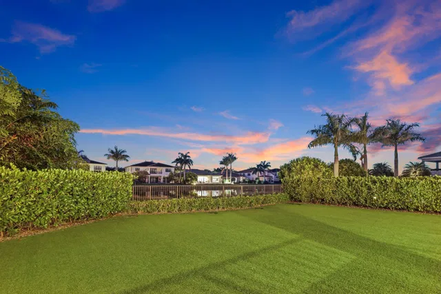Boca Bridges Residence photo 66