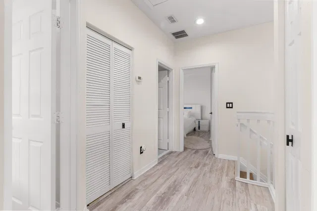  Residence photo 17