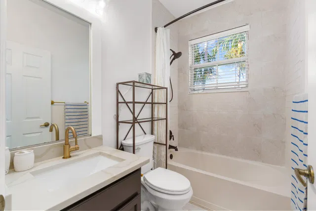  Residence photo 26