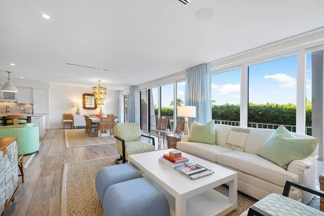 2275 S Ocean Boulevard #206a