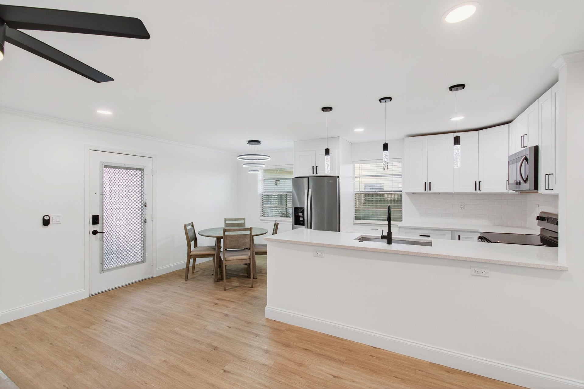  Residence photo 12