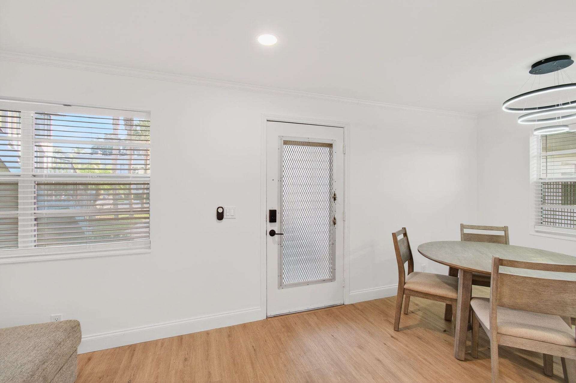  Residence photo 17