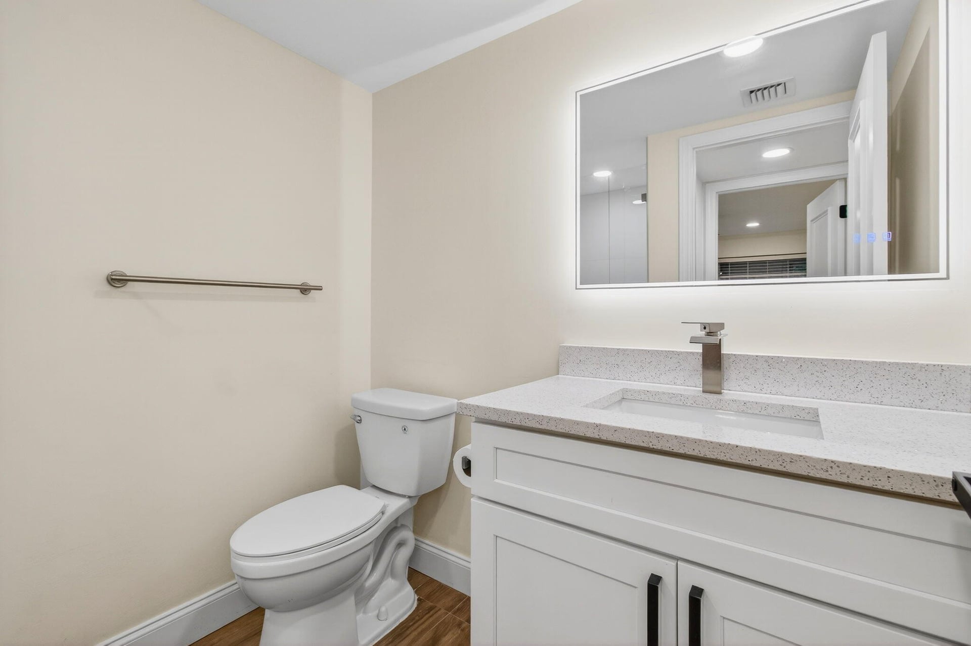  Residence photo 28