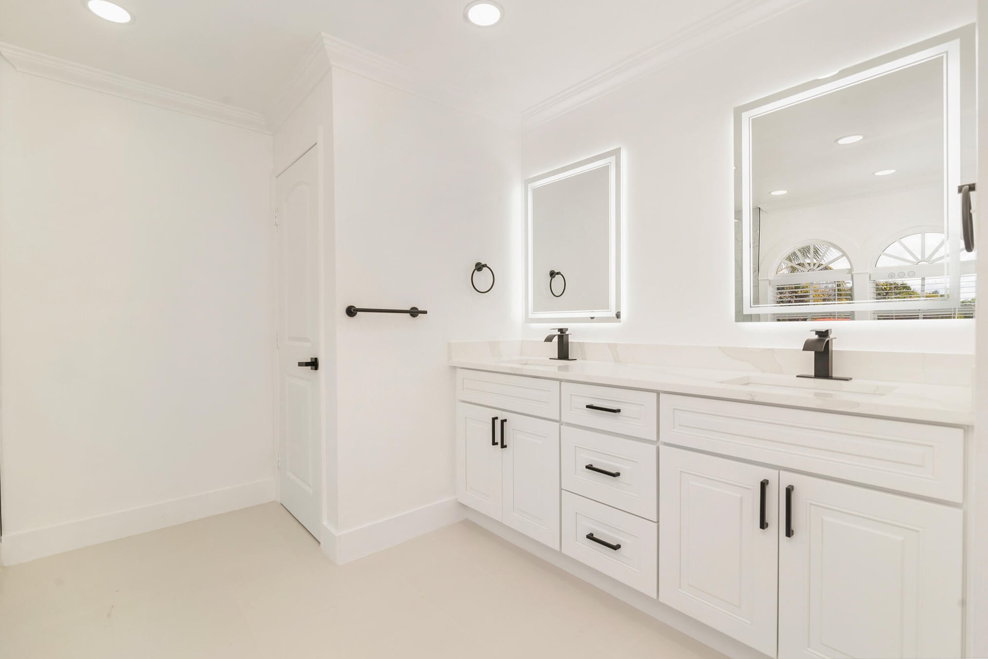 West Palm Beach Residence photo 18