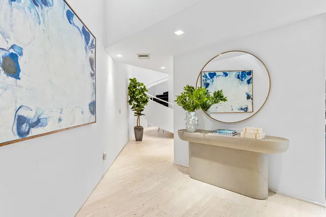 Sloan's Curve Palm Beach Residence photo 12