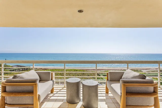 Sloan's Curve Palm Beach Residence photo 21