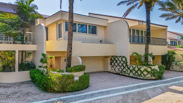 Sloan's Curve Palm Beach Residence photo 42