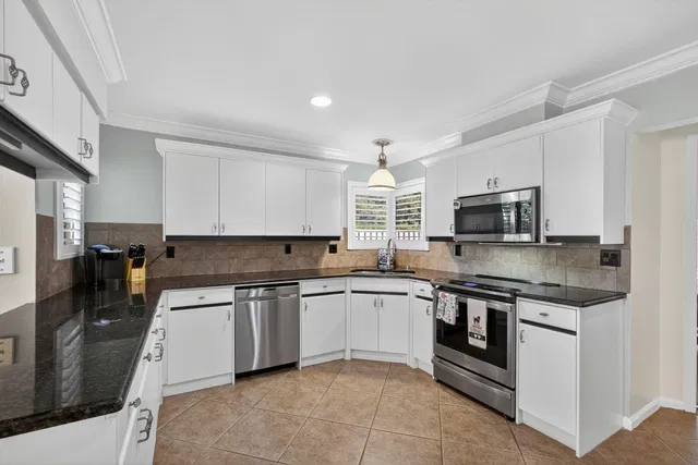 PGA National Palm Beach Gardens Residence photo 23