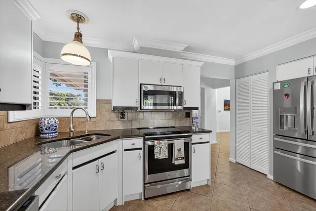 PGA National Palm Beach Gardens Residence photo 26