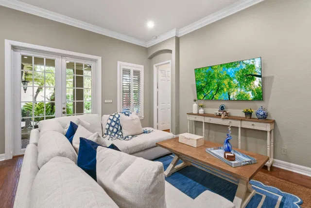Canterbury Place Residence photo 9