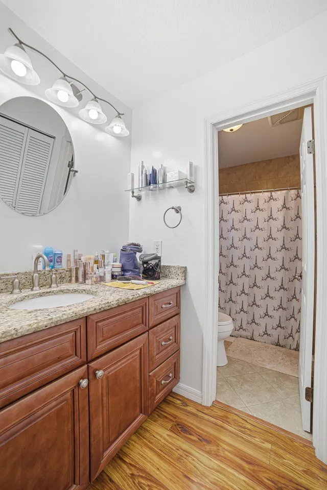 Residence photo 15