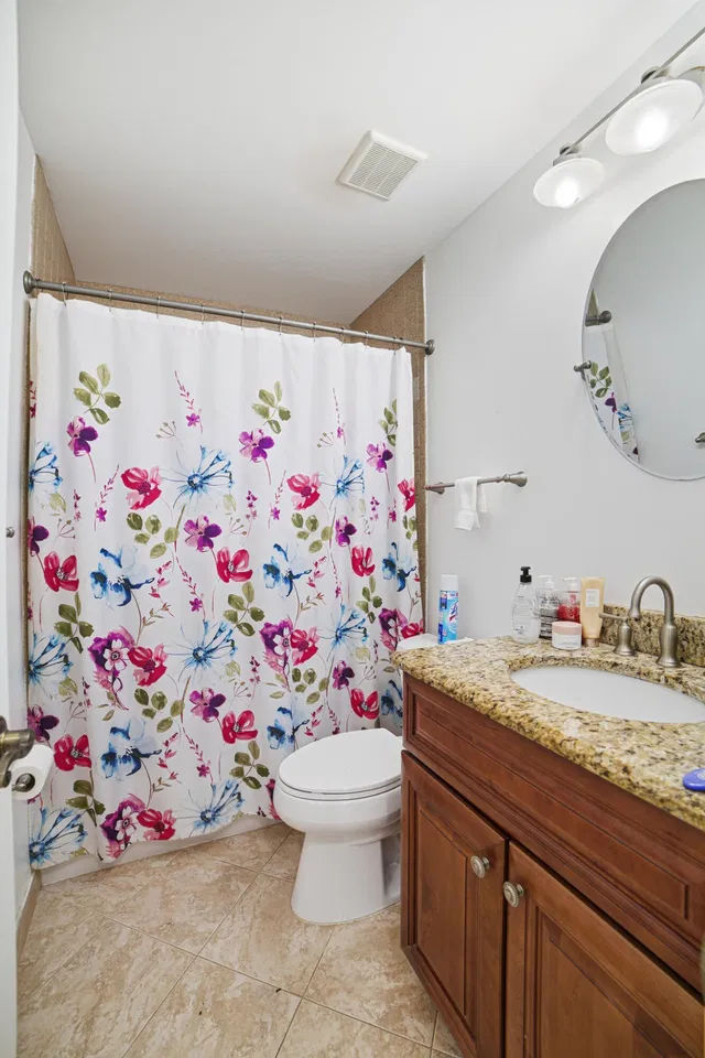 Residence photo 19