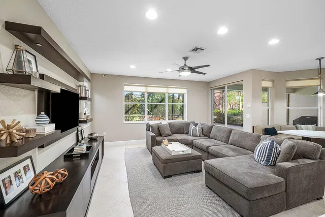 Saturnia Boca Raton Residence photo 12