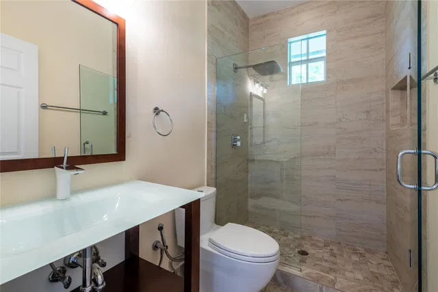 Residence photo 24