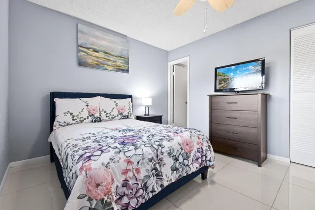  Unit 112 photo 11
