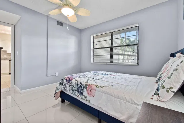  Unit 112 photo 13