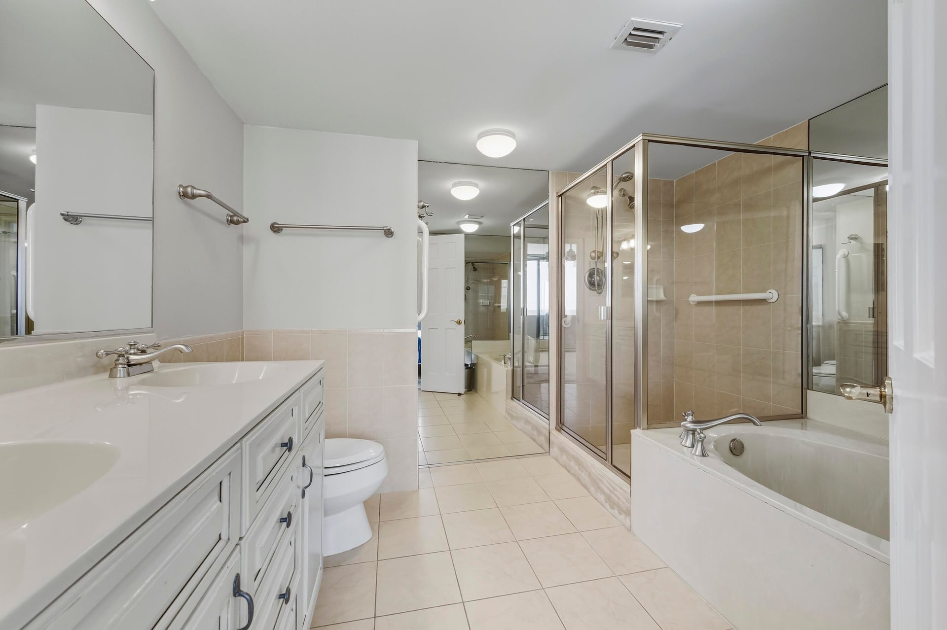 Singer Island Unit 1-1705 photo 10