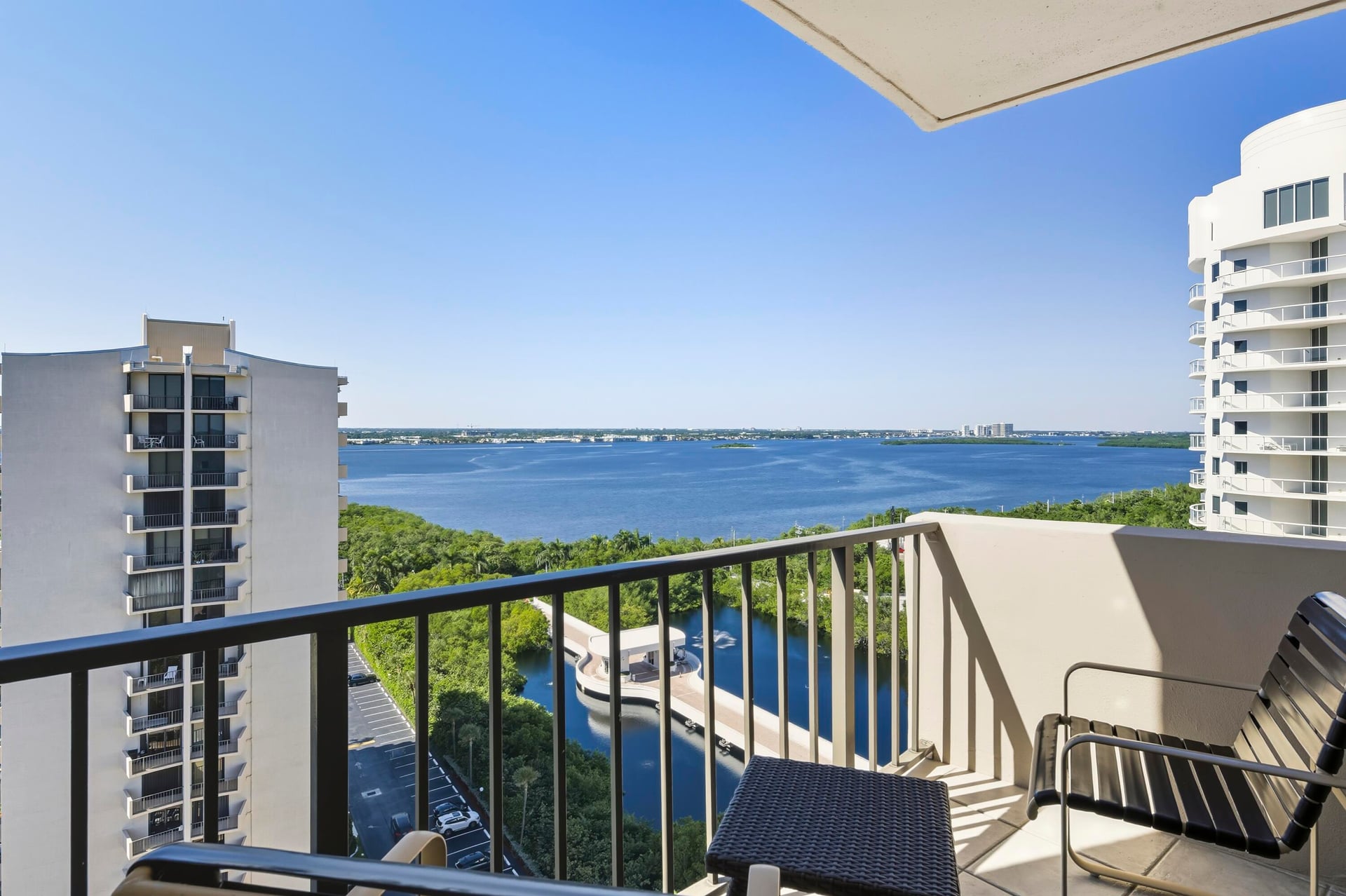 Singer Island Unit 1-1705 photo 13