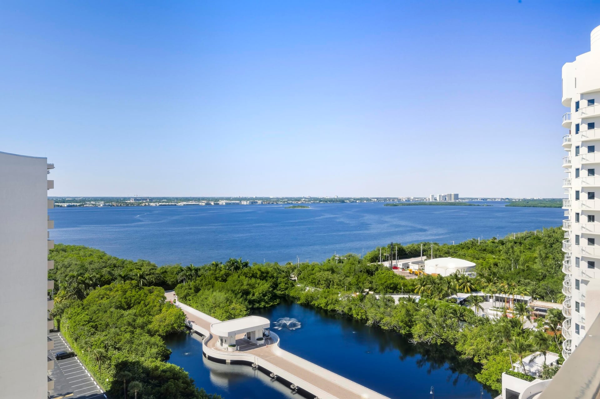 Singer Island Unit 1-1705 photo 14