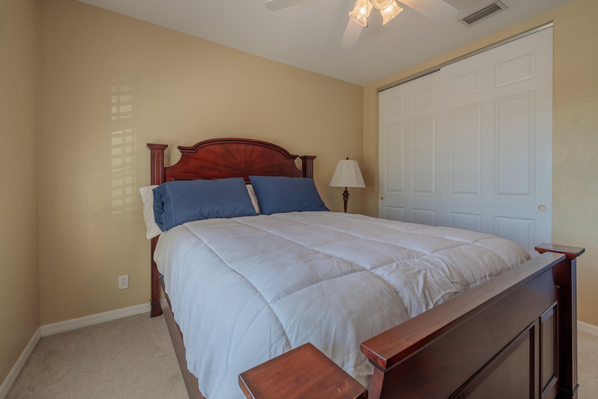 Residence photo 26