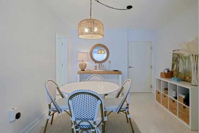 Unit 511 photo 6