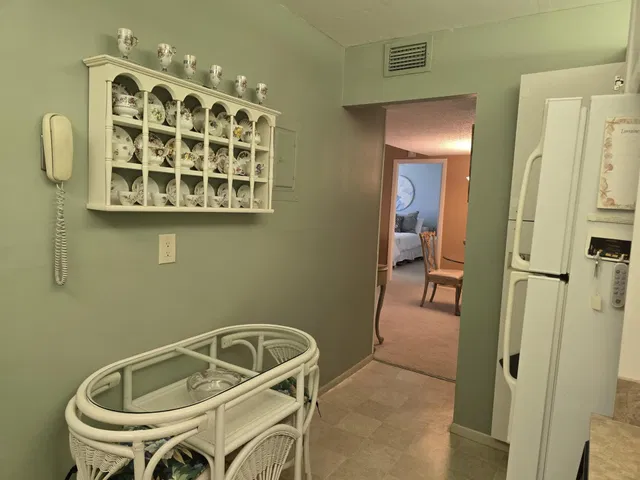  Residence photo 7