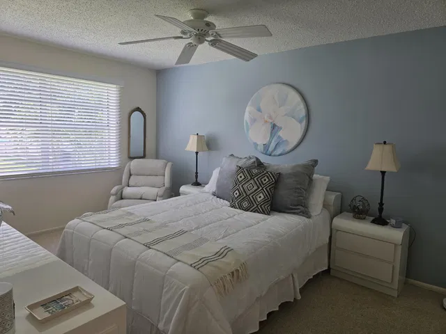  Residence photo 14