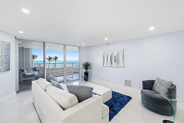 Corniche Singer Island Unit 203 photo 4
