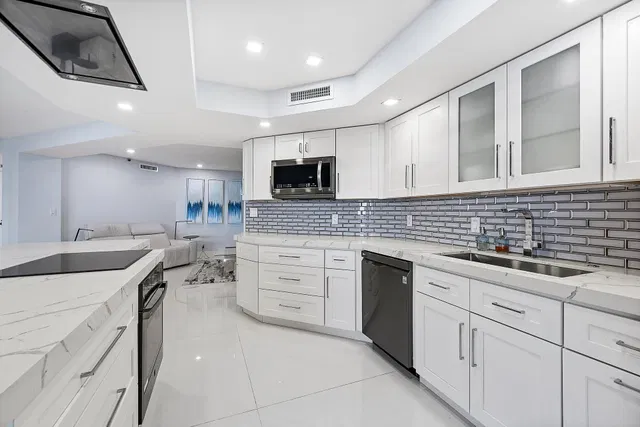 Corniche Singer Island Unit 203 photo 7