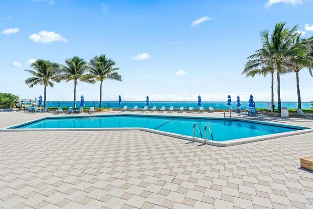 Corniche Singer Island Unit 203 photo 18