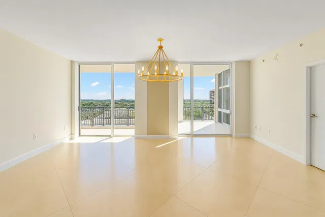 CityPlace South Tower Unit 623 photo 6