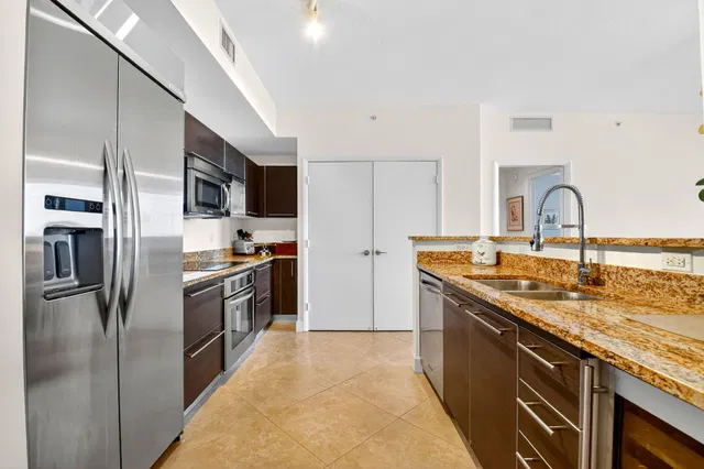 CityPlace South Tower Unit 623 photo 15