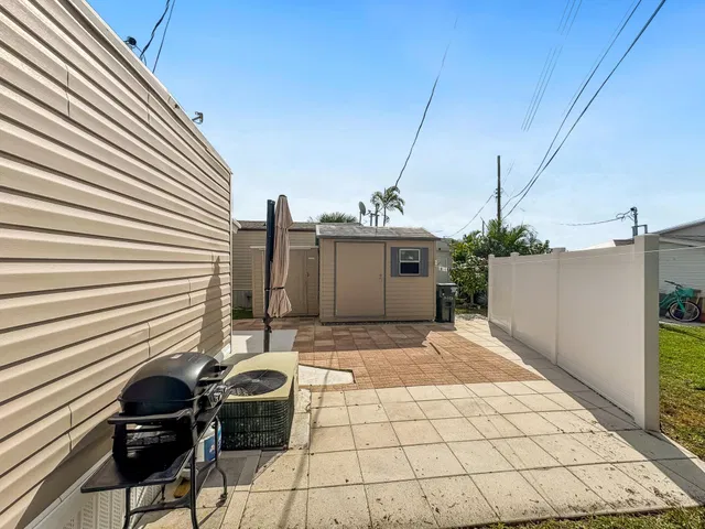 Residence photo 7