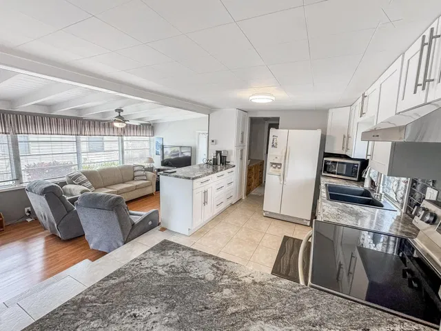 Residence photo 21