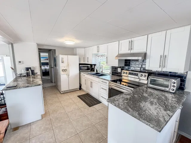 Residence photo 23