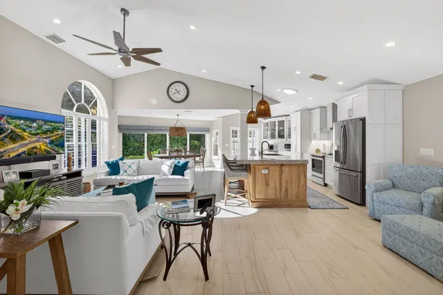 Jonathan's Landing Jupiter FL Residence photo 11