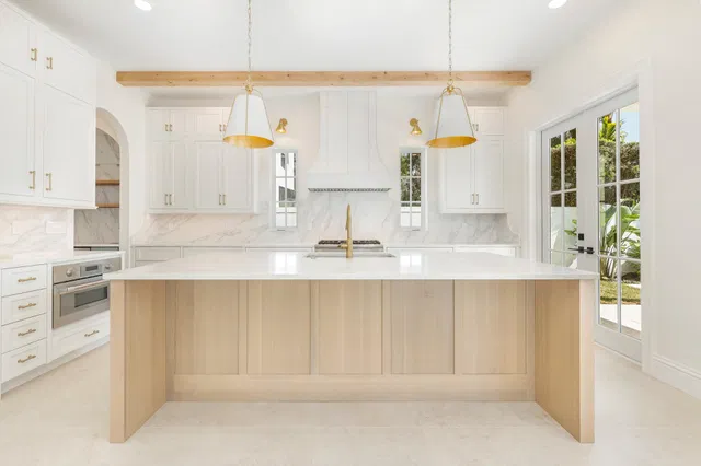 SoSo West Palm Beach Residence photo 6