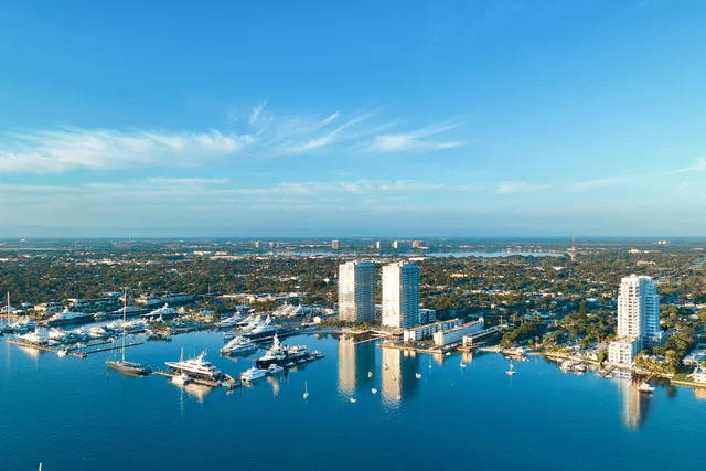 Alba Palm Beach Unit 1503 photo 12