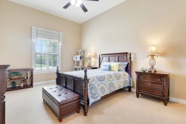 Residence photo 15