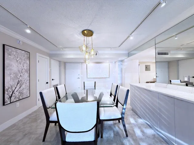 Barclay Condo Unit 316 photo 7