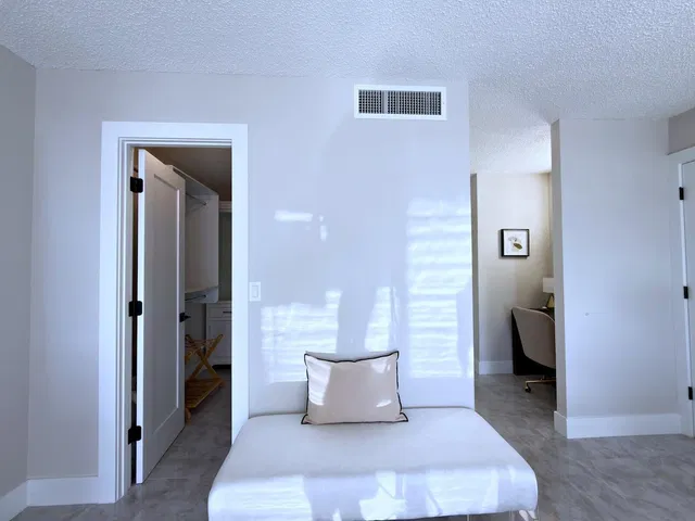 Barclay Condo Unit 316 photo 11